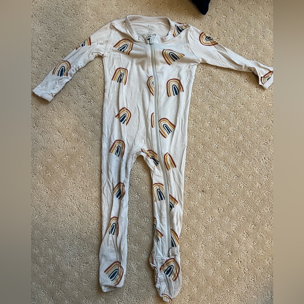 Kyte Rainbow Footie Pajamas - 6-12 months